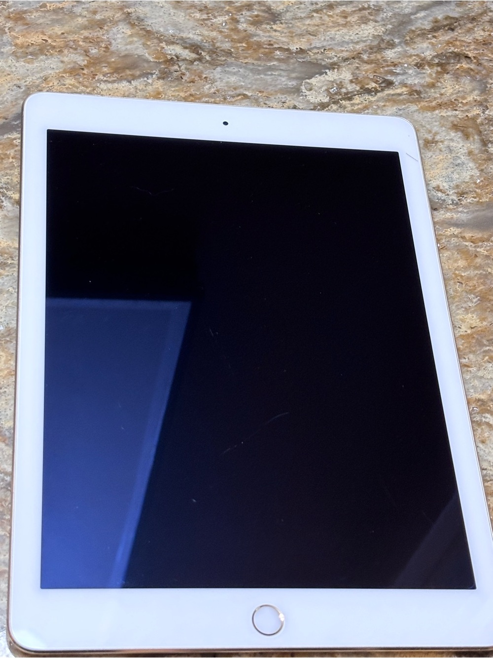 Apple iPad Air 2 64GB Wi-Fi Gold with Protective Case & Original Box - Picture 5 of 16